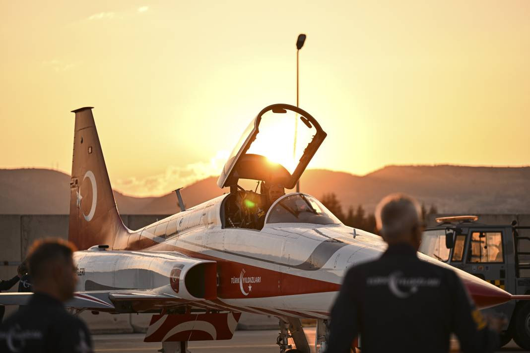 Türk Yıldızları’ndan 30 Ağustos’ta Anıtkabir’de saygı uçuşu - Resim: 49